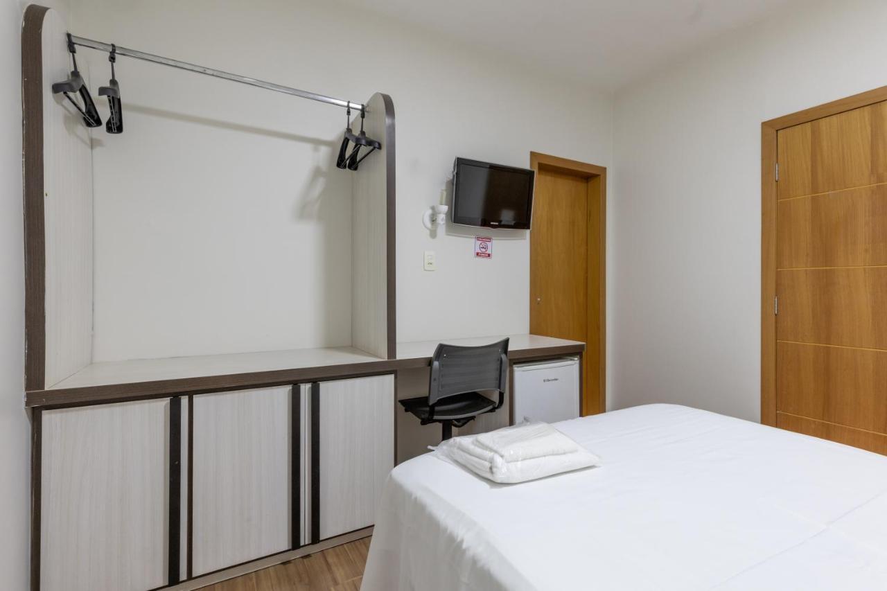 Hotel Lisbor Francisco Beltrão 외부 사진